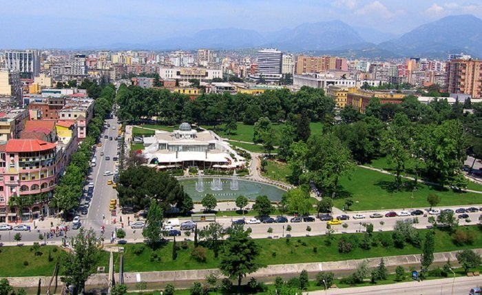 Verde pubblico a Tirana